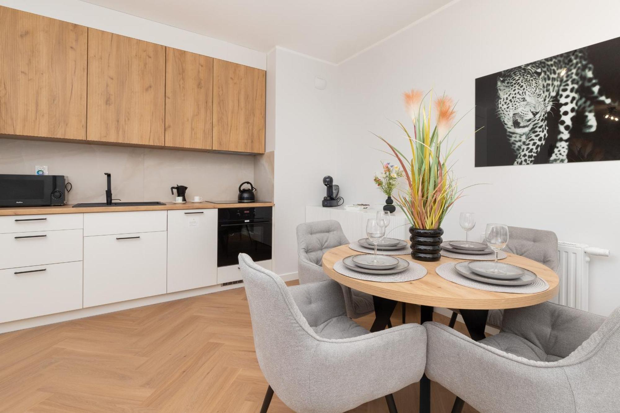 Nowa Letnica Comfortable Apartments With Balcony & Parking Gdansk By Noclegi Renters 외부 사진