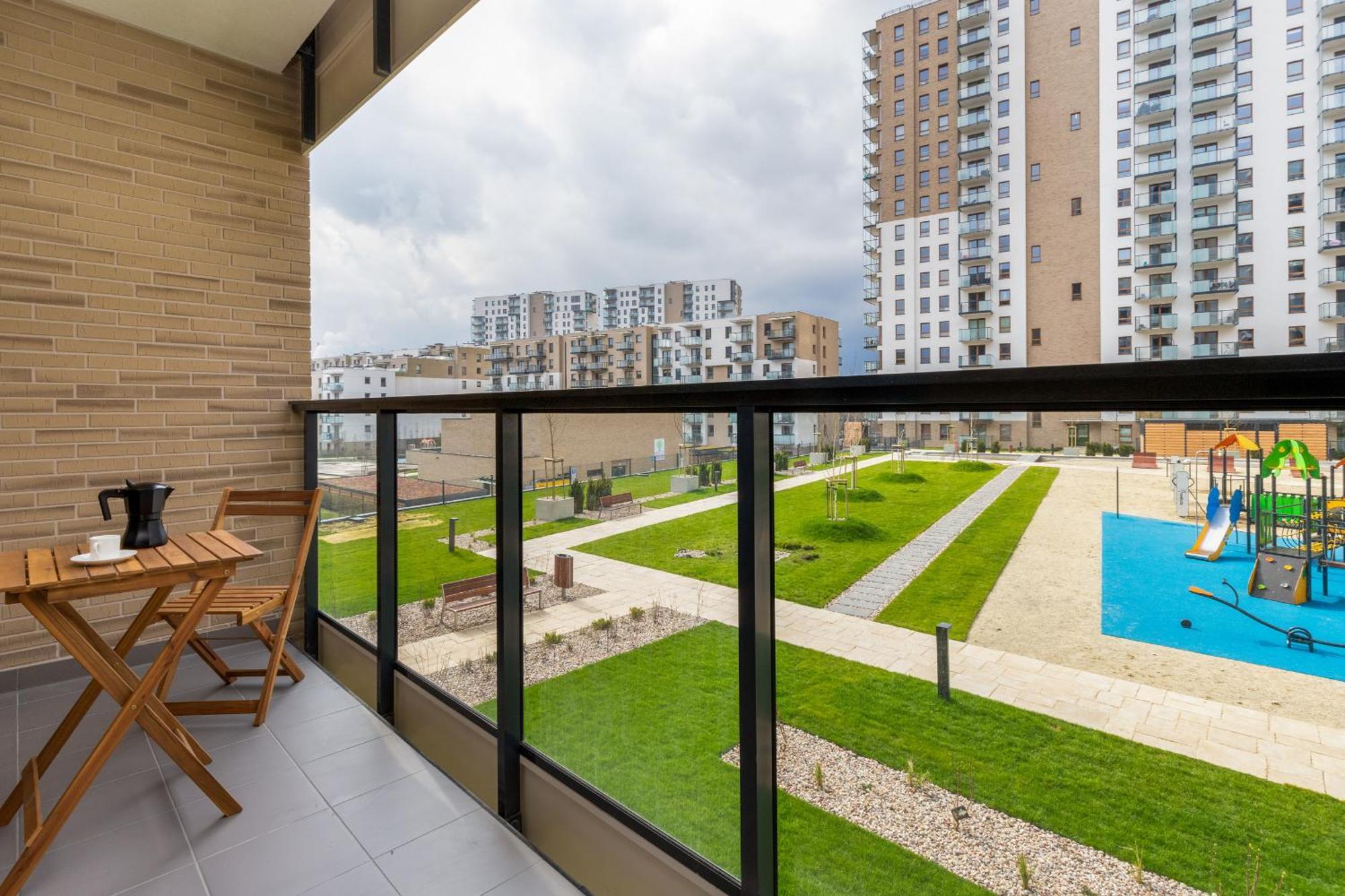 Nowa Letnica Comfortable Apartments With Balcony & Parking Gdansk By Noclegi Renters 외부 사진
